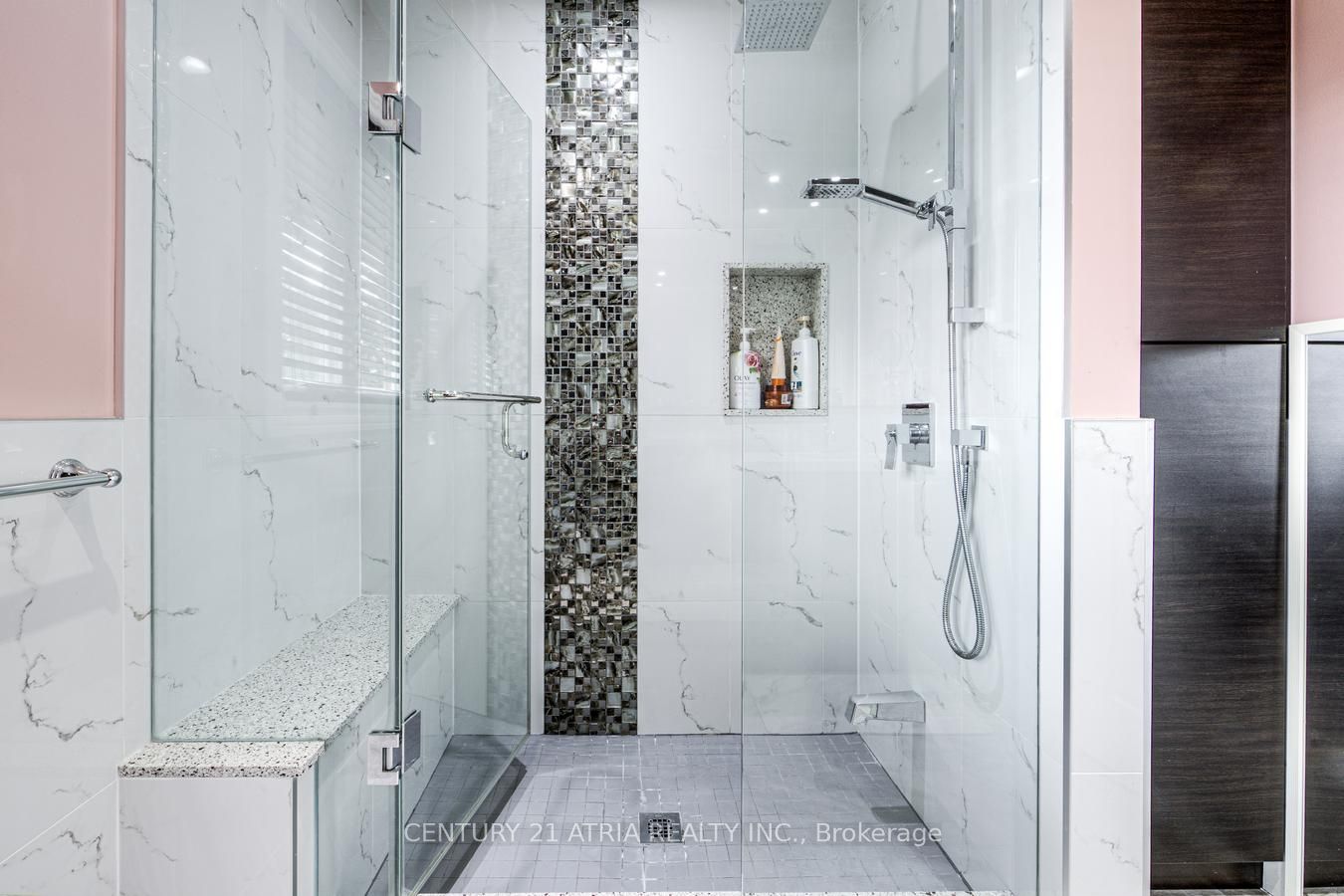 39 Chiswick Crescent Property Photo 23
