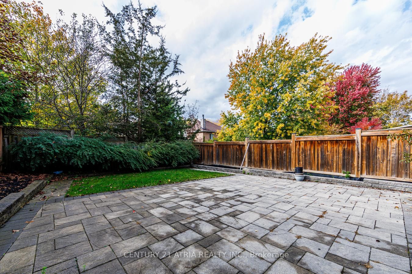 39 Chiswick Crescent Property Photo 38