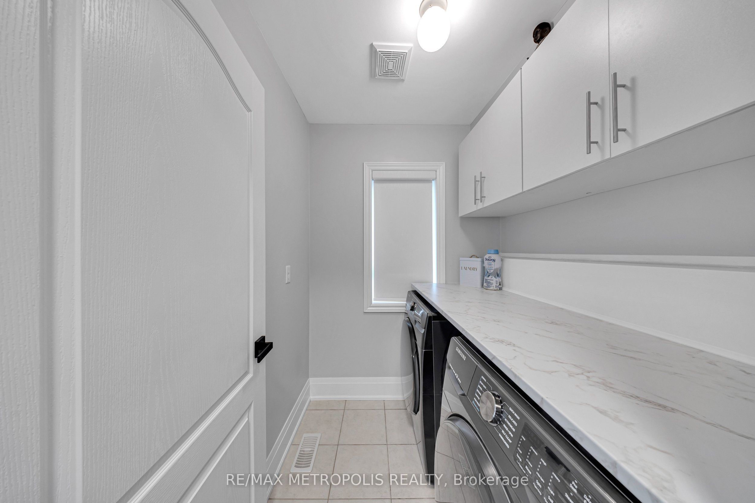 93 Blanchard Crescent Property Photo 26