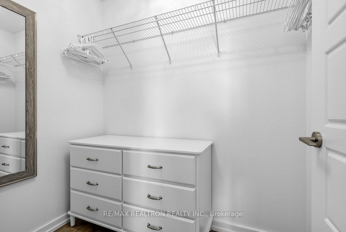 233 Broward Way 11 Property Photo 20