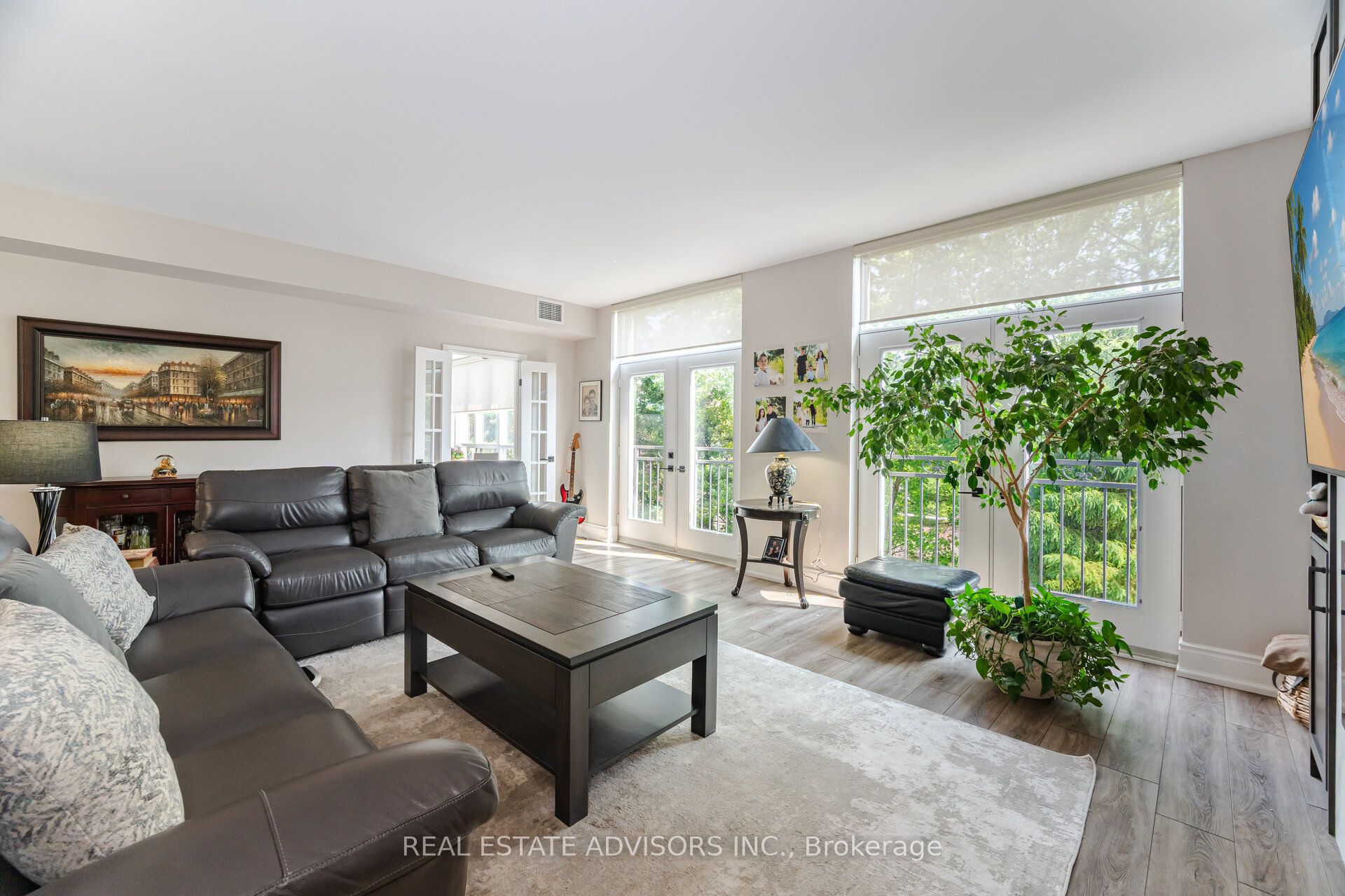 53 Woodbridge Avenue 313 Property Photo 6