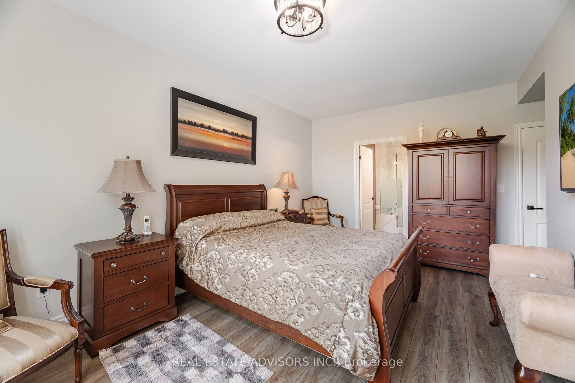 53 Woodbridge Avenue 313 Property Photo 17