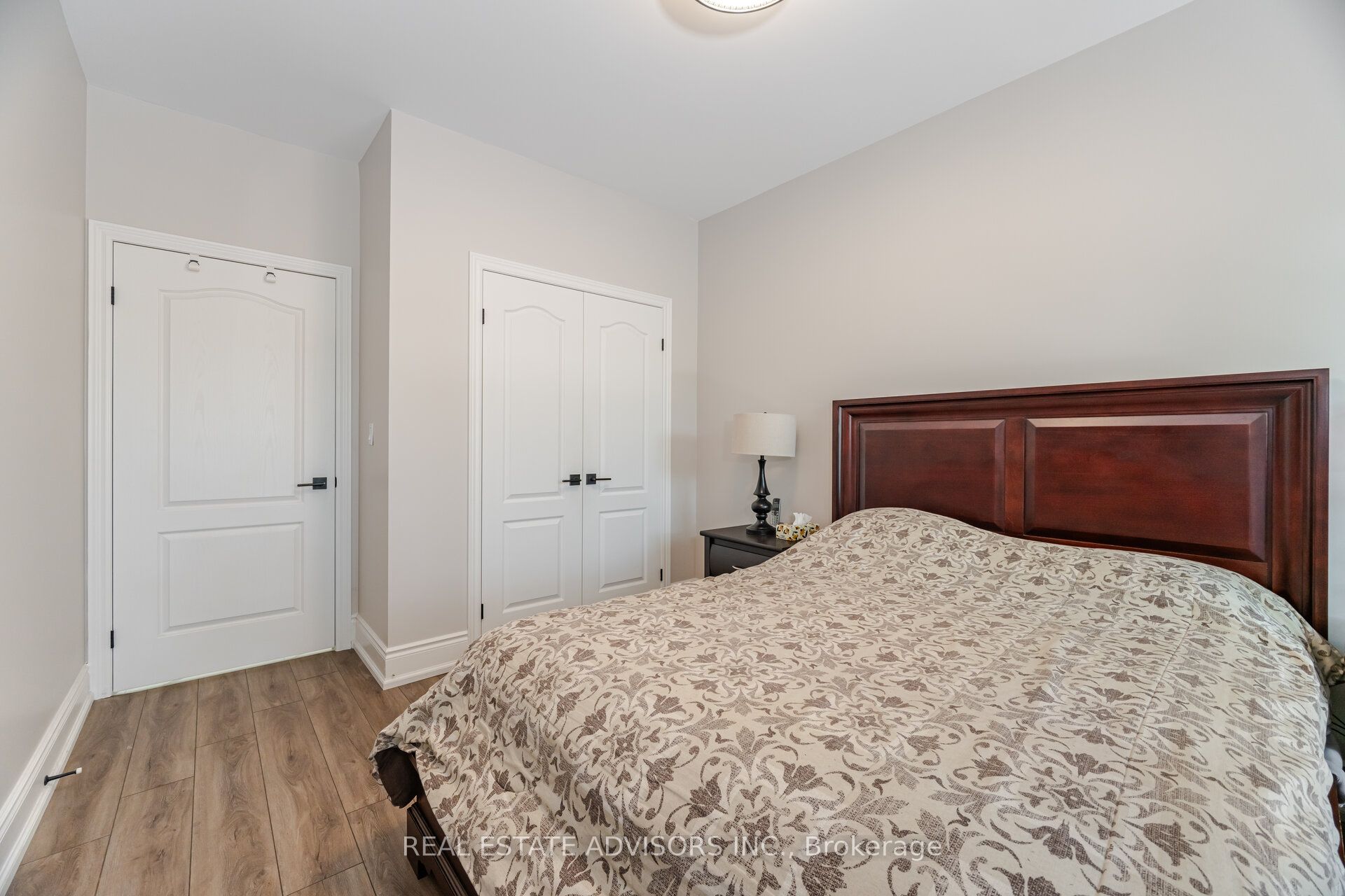53 Woodbridge Avenue 313 Property Photo 24