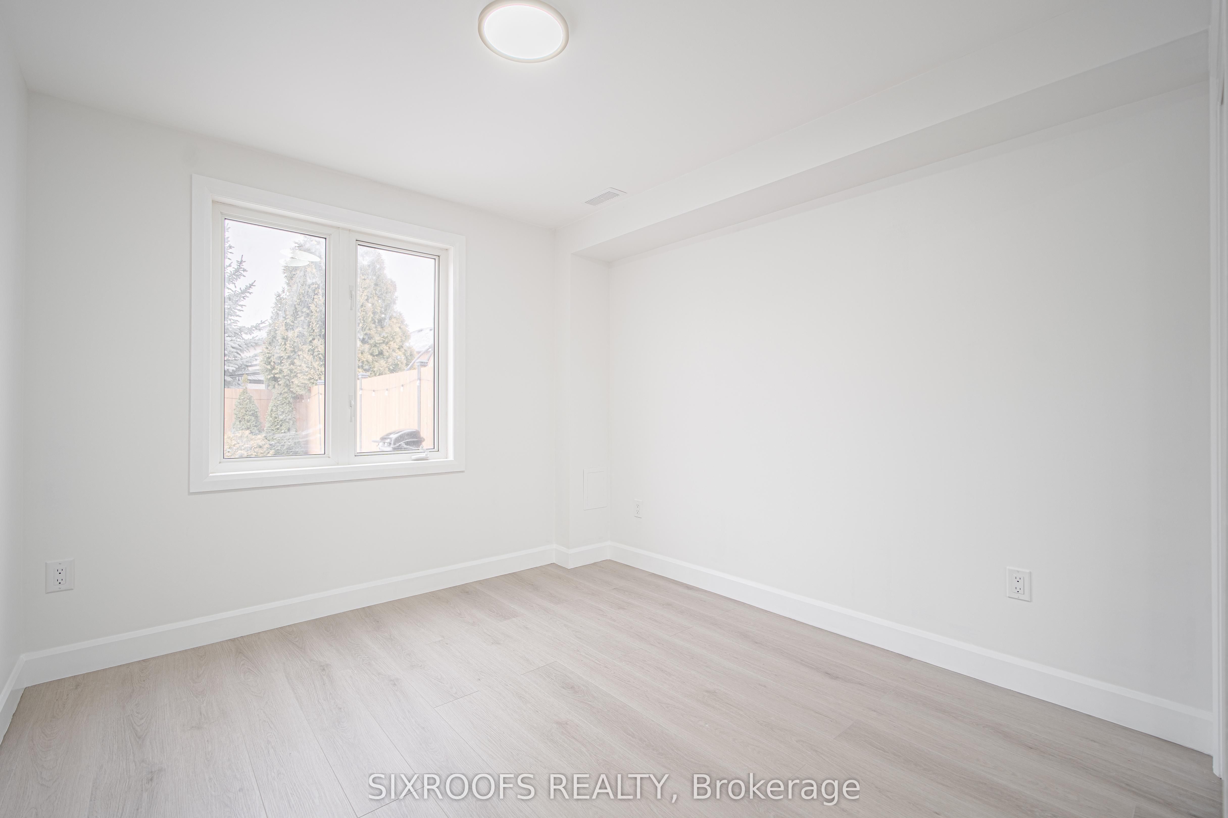 23 San Vito Drive Lower Property Photo 2
