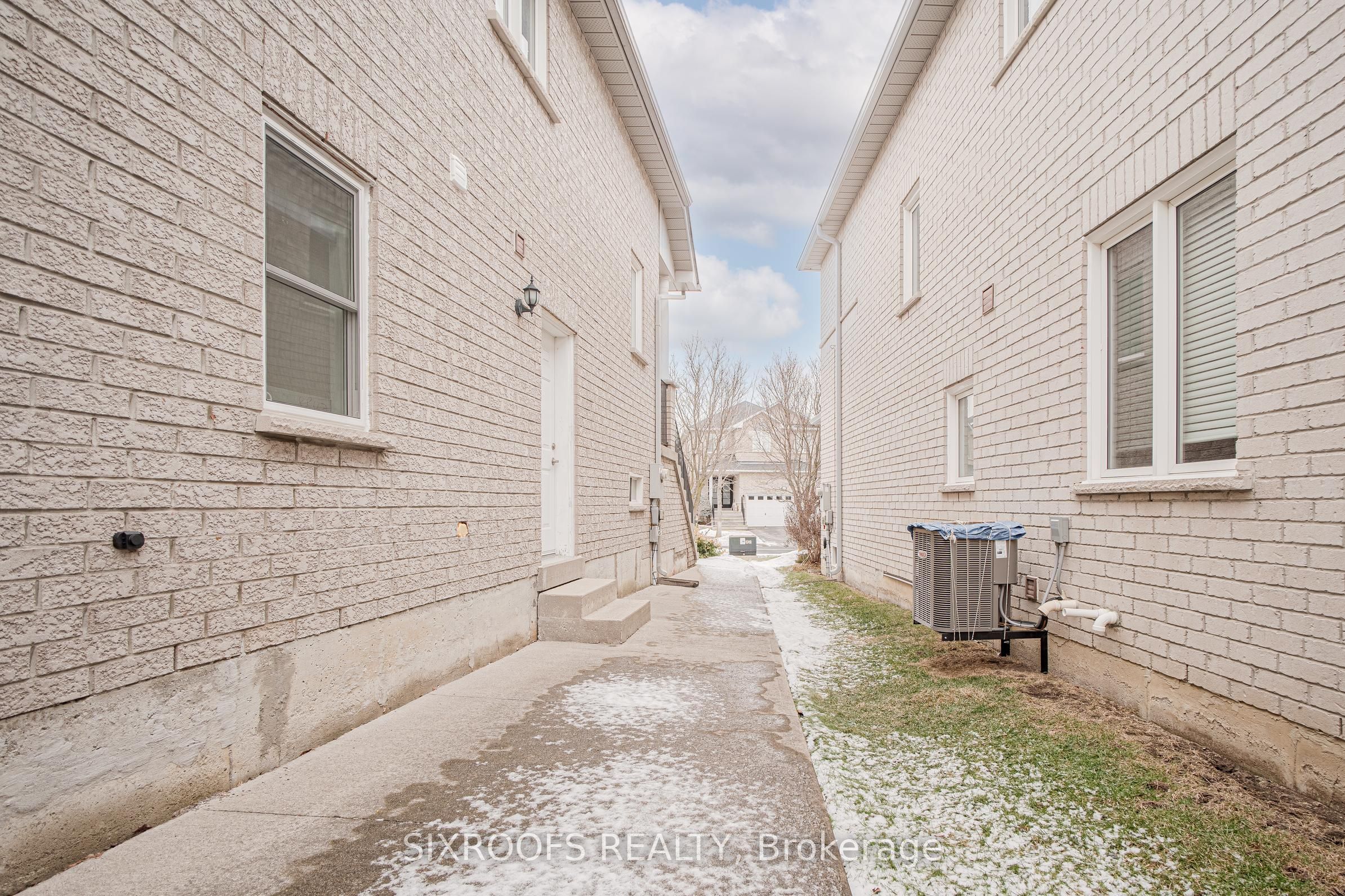 23 San Vito Drive Lower Property Photo 9