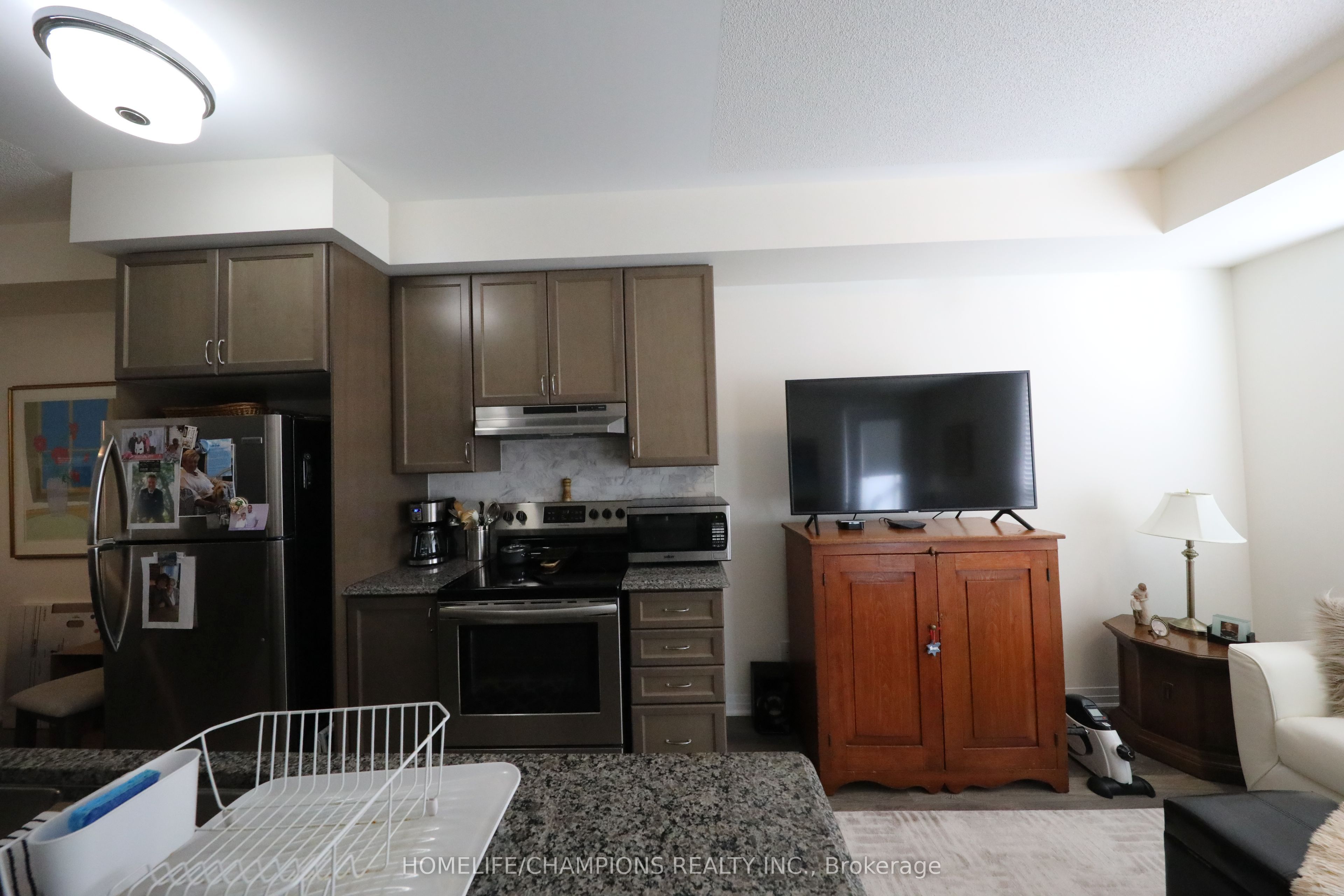 2 Adam Sellers Street 612 Property Photo 11