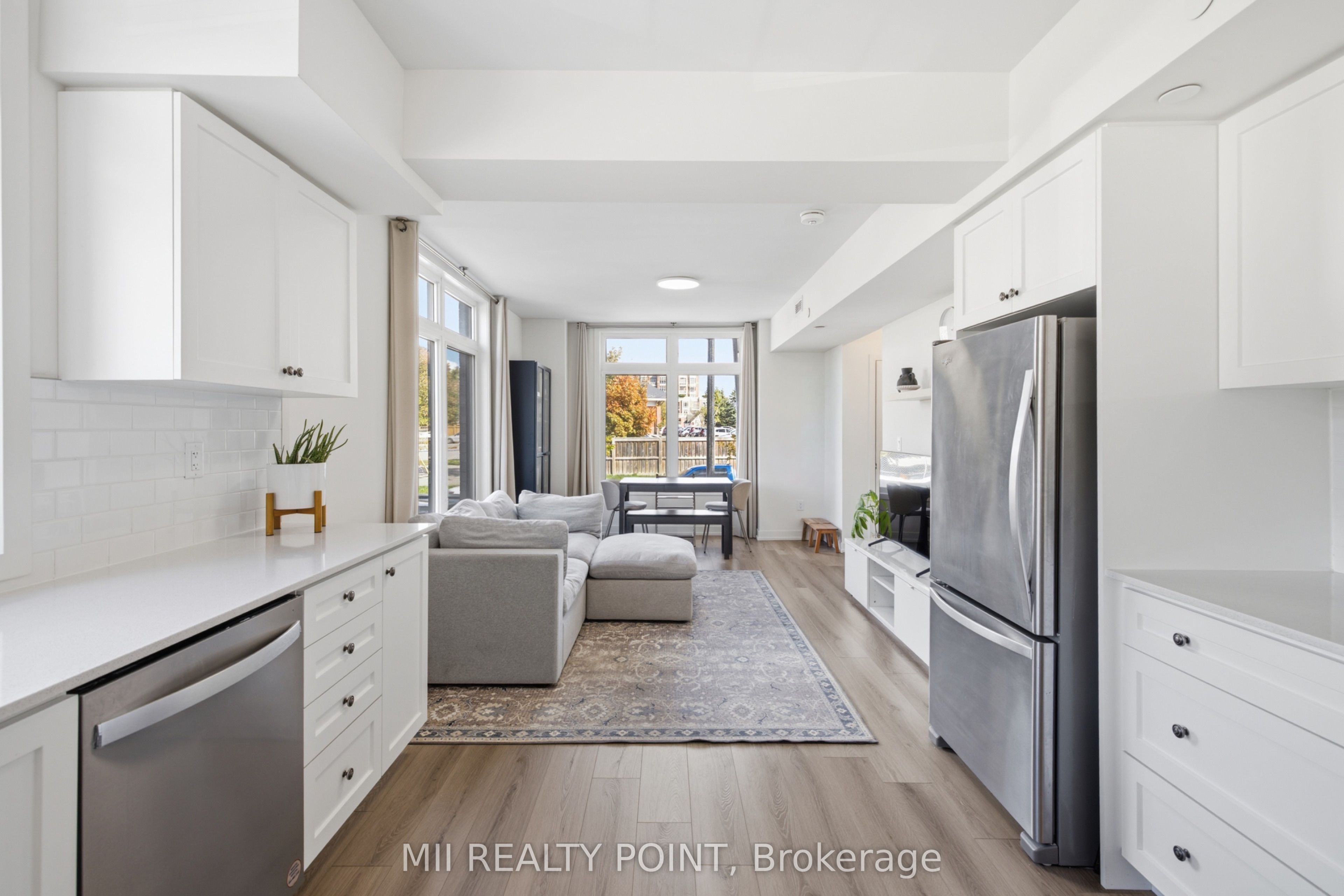 56 Elizabeth Street S 1201 Property Photo 5