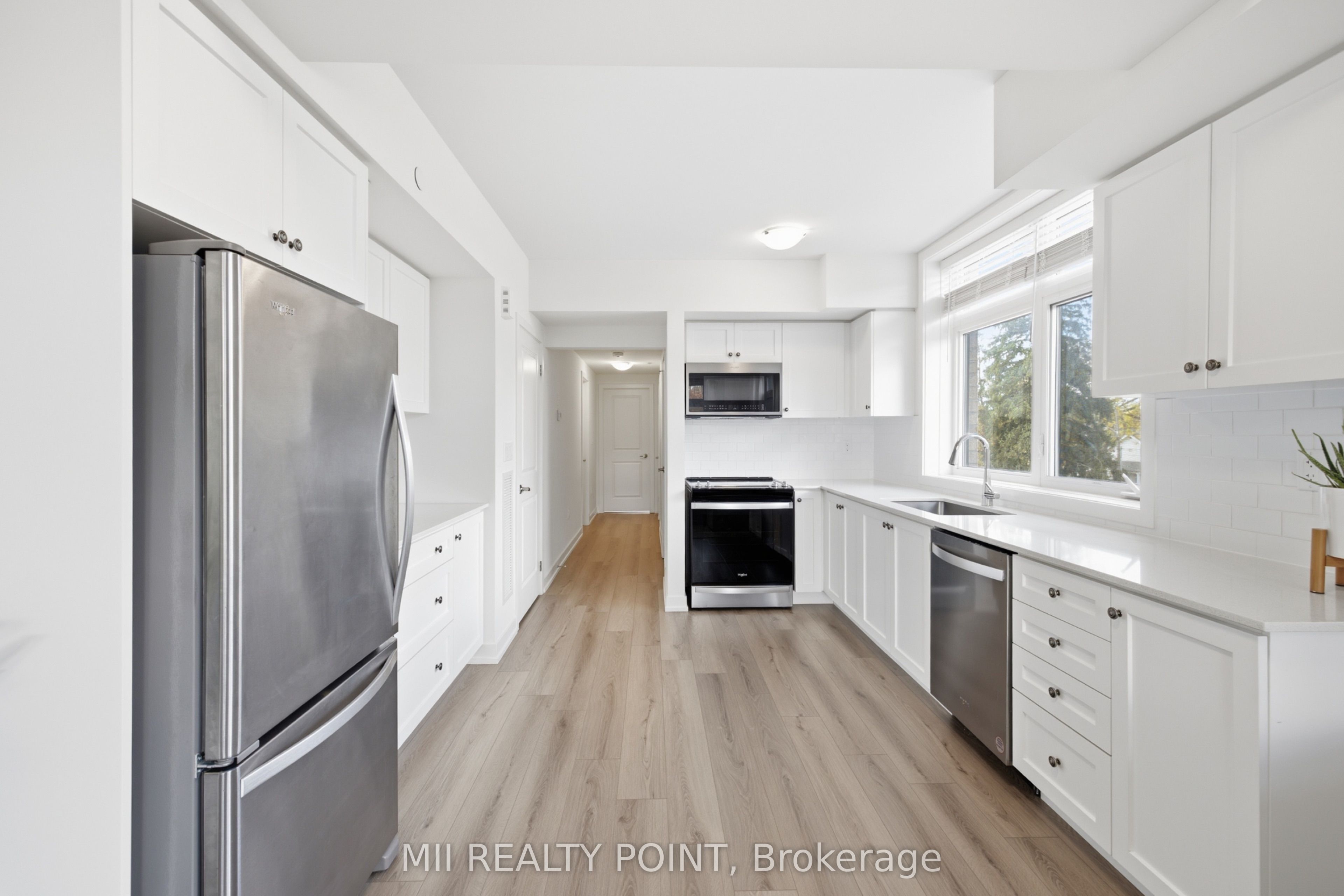 56 Elizabeth Street S 1201 Property Photo 7