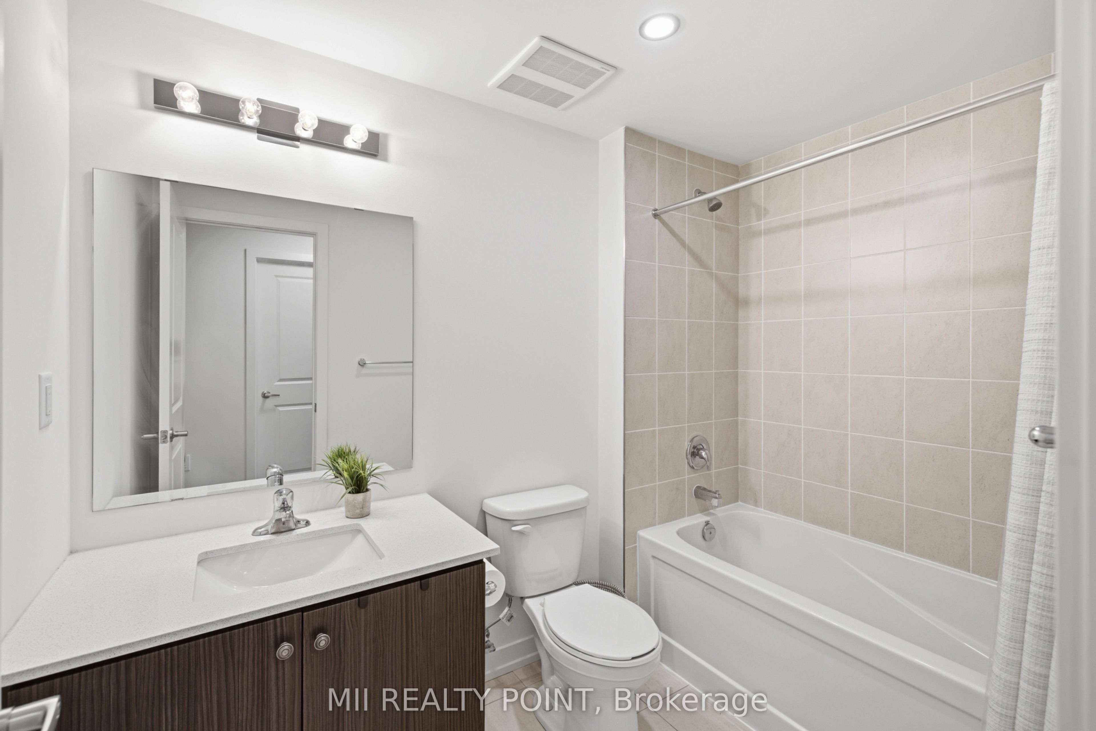 56 Elizabeth Street S 1201 Property Photo 12