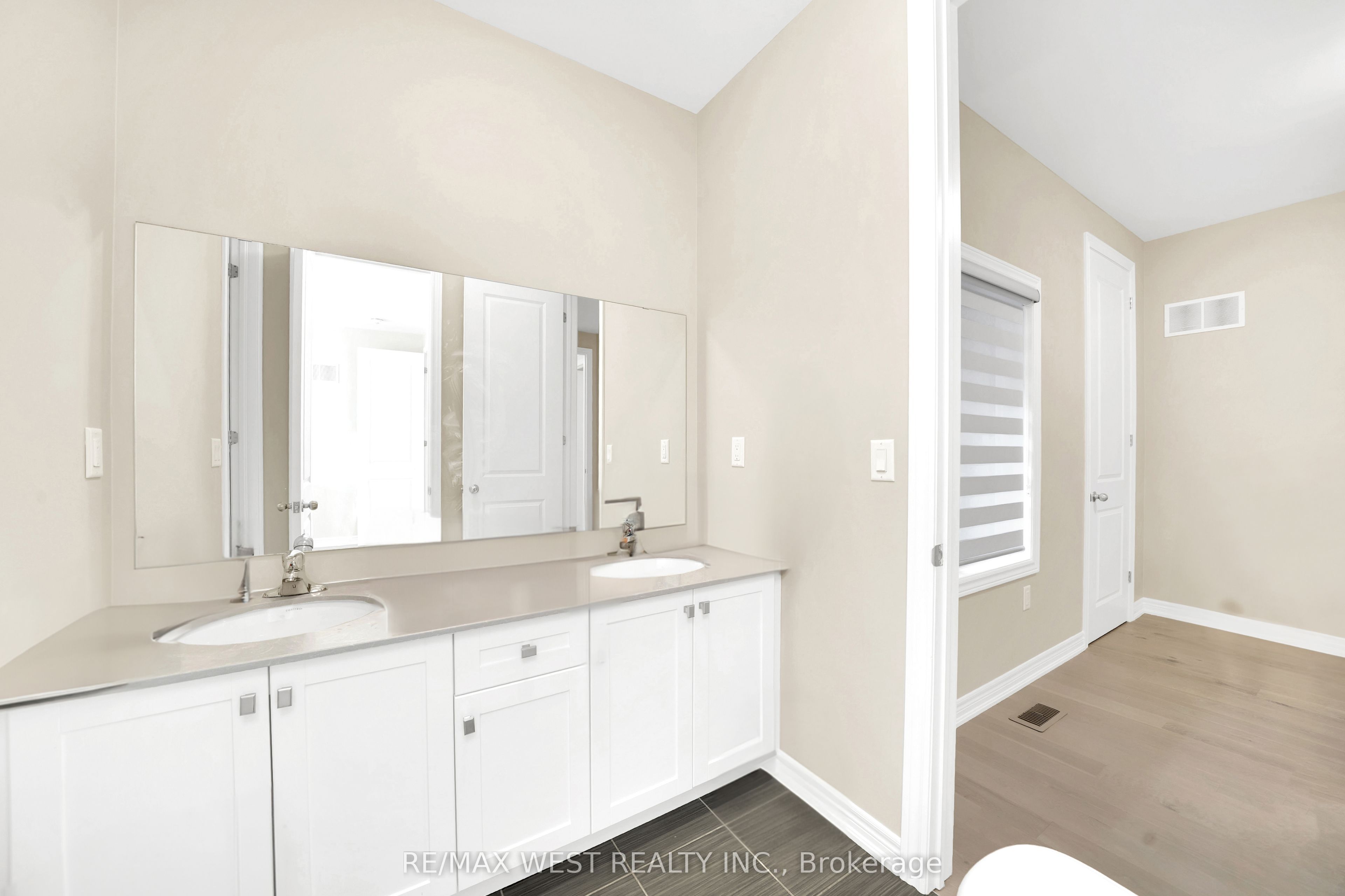 201 Bellefond Street Property Photo 26