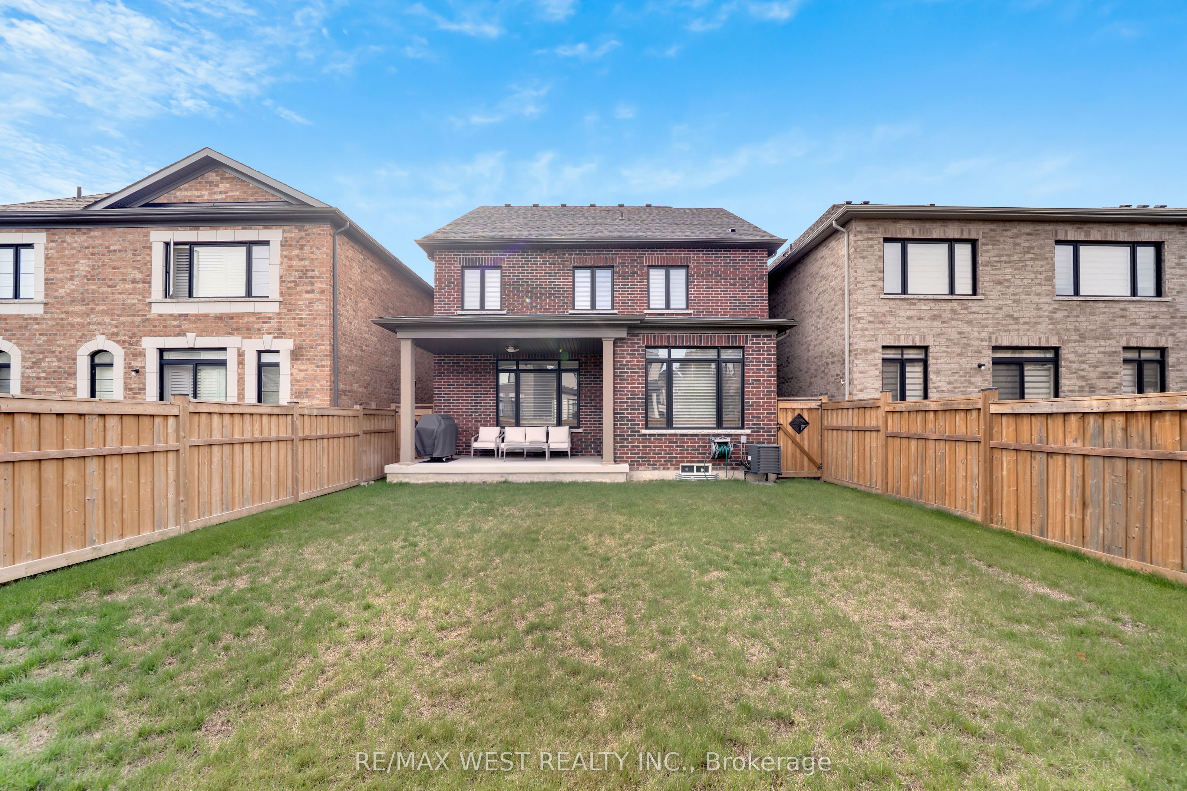 201 Bellefond Street Property Photo 33