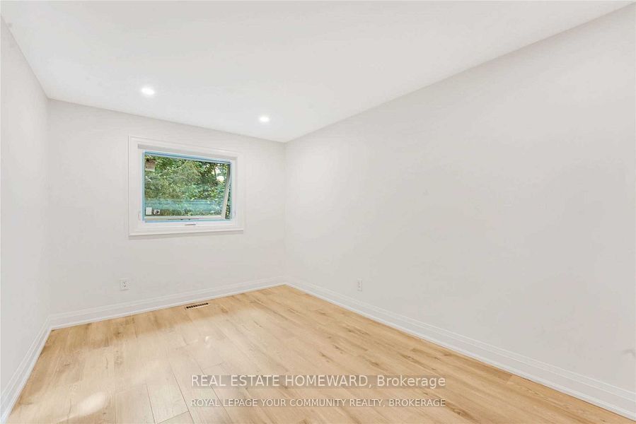 129 Castle Rock Drive Property Photo 19