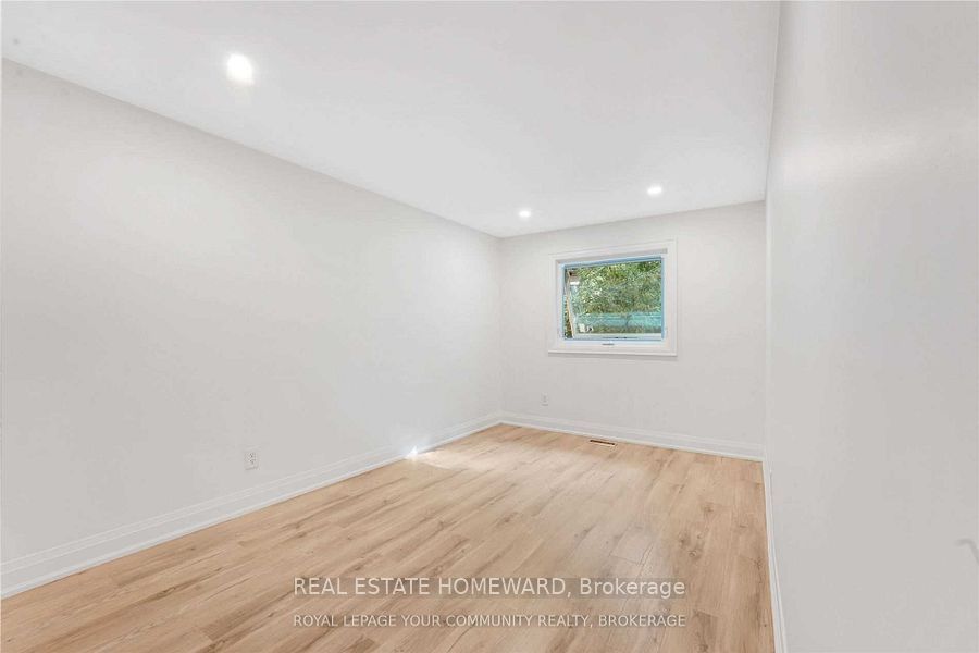 129 Castle Rock Drive Property Photo 20