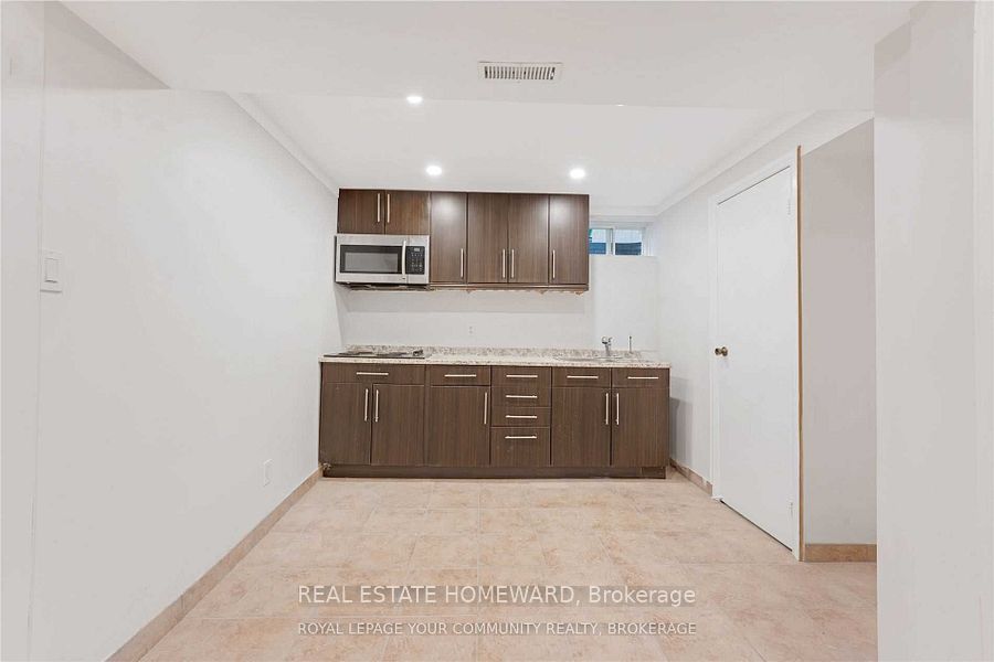129 Castle Rock Drive Property Photo 31