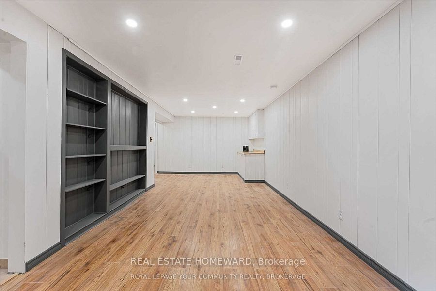 129 Castle Rock Drive Property Photo 32