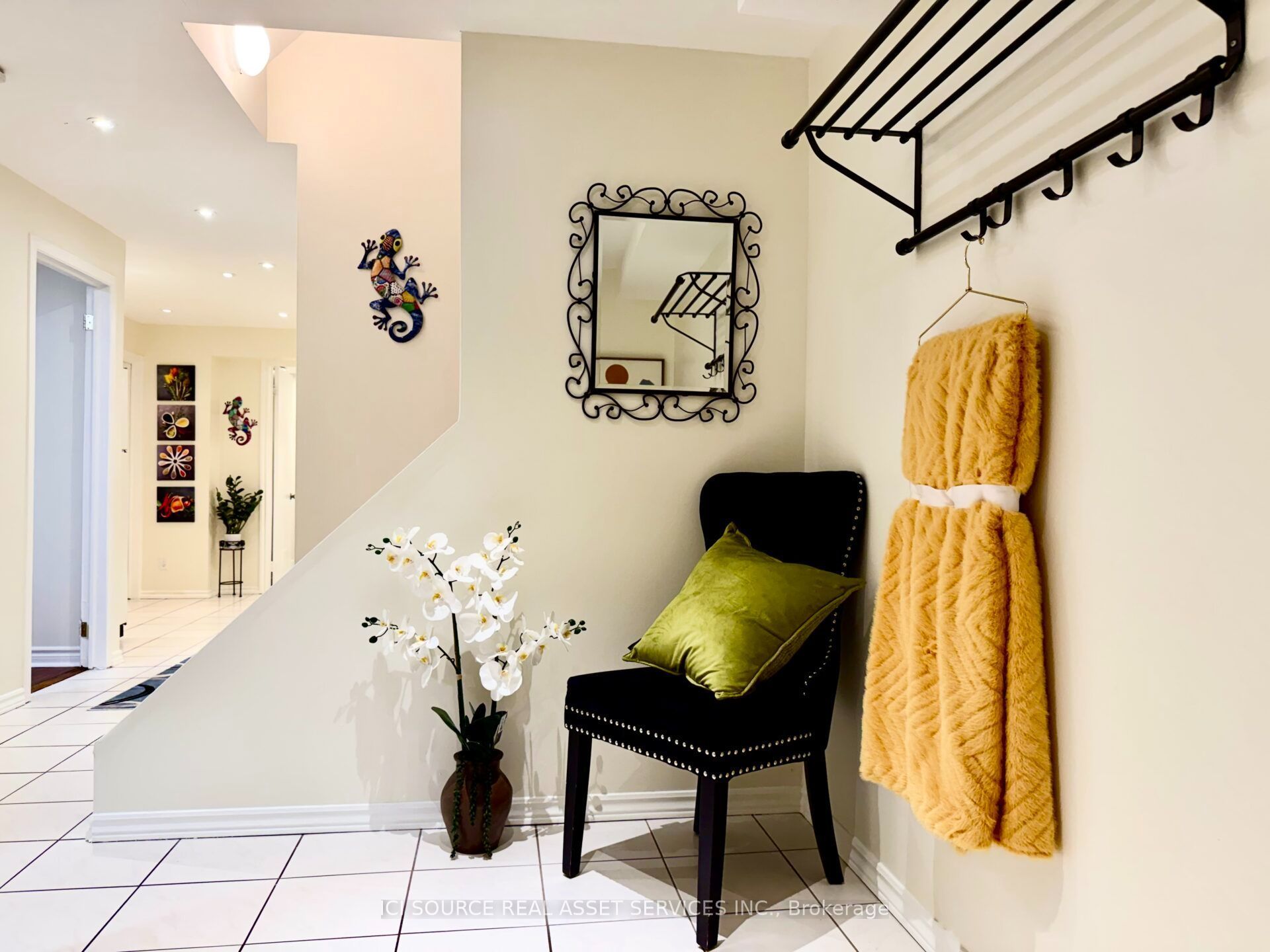 5 America Avenue Basement Property Photo 1