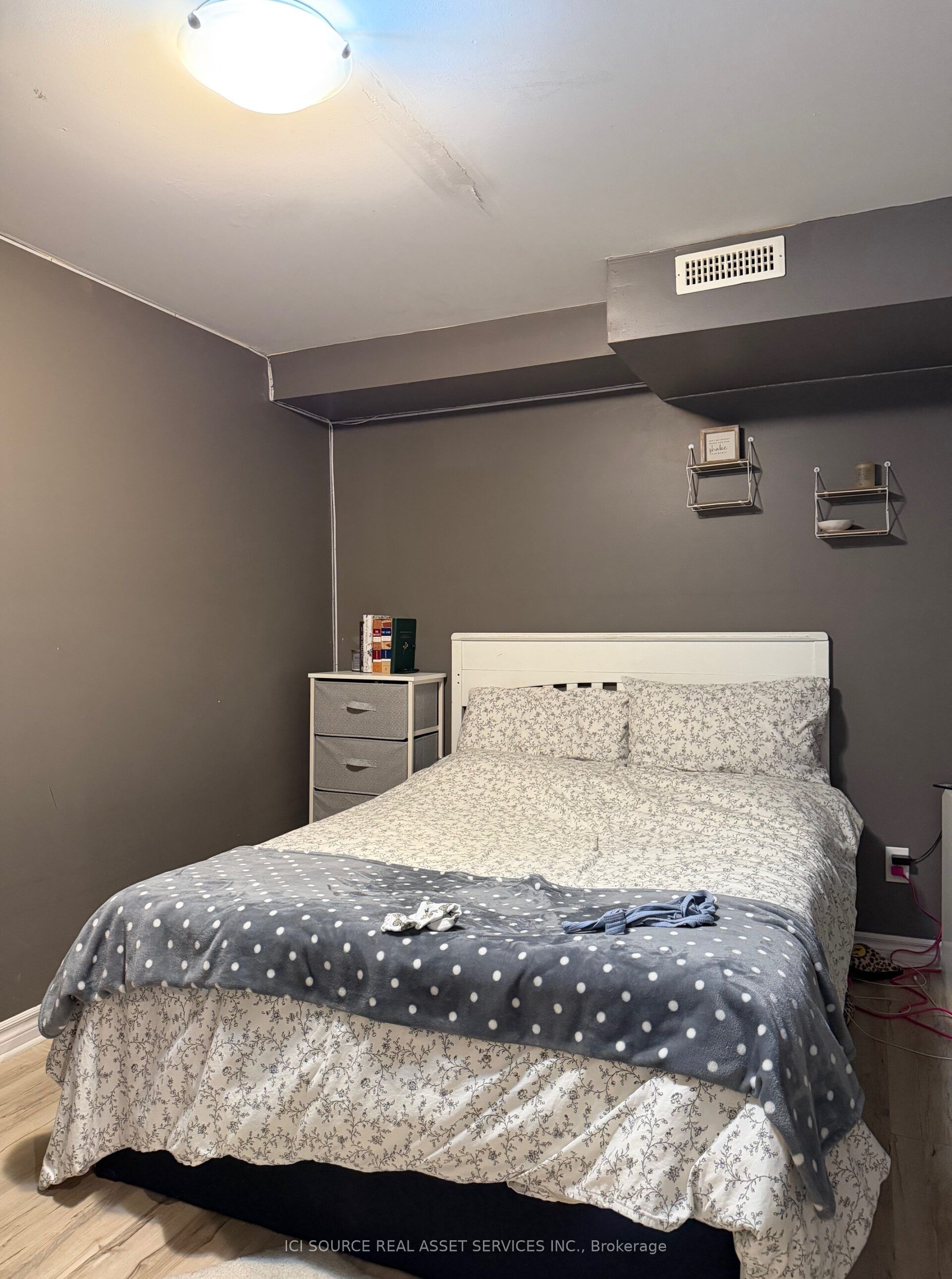 5 America Avenue Basement Property Photo 12