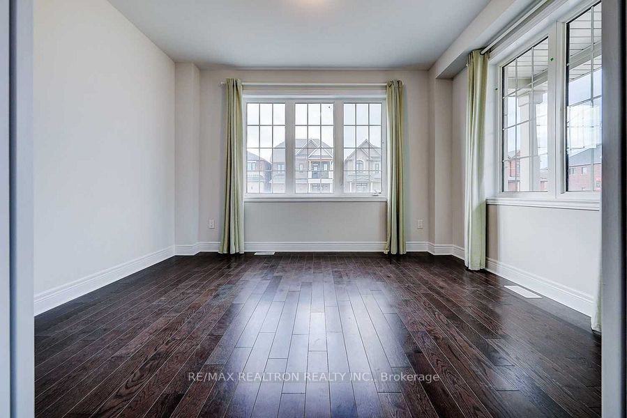78 Jinnah Avenue Property Photo 6