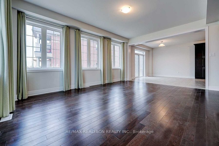78 Jinnah Avenue Property Photo 11