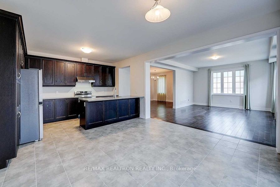 78 Jinnah Avenue Property Photo 15