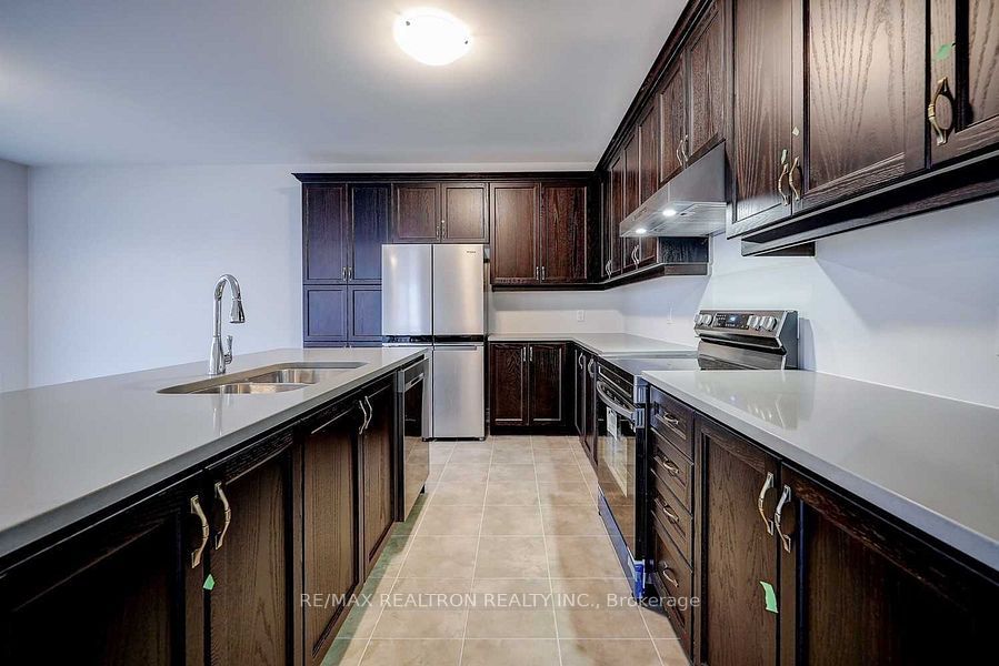 78 Jinnah Avenue Property Photo 16