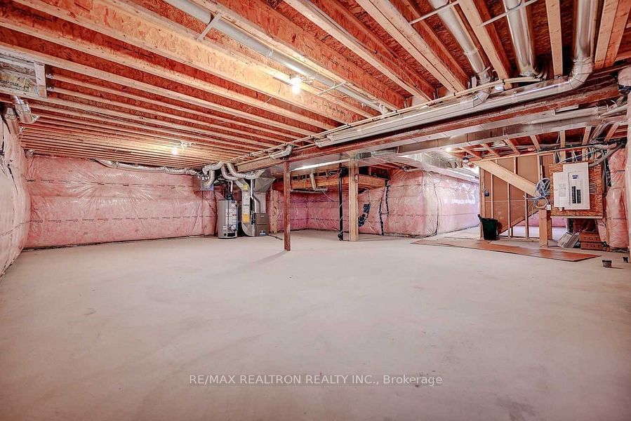 78 Jinnah Avenue Property Photo 31