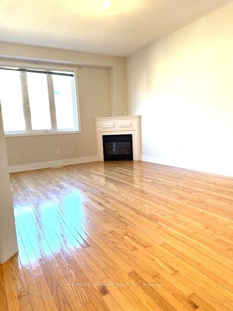 1063 Warby Trail Property Photo 3