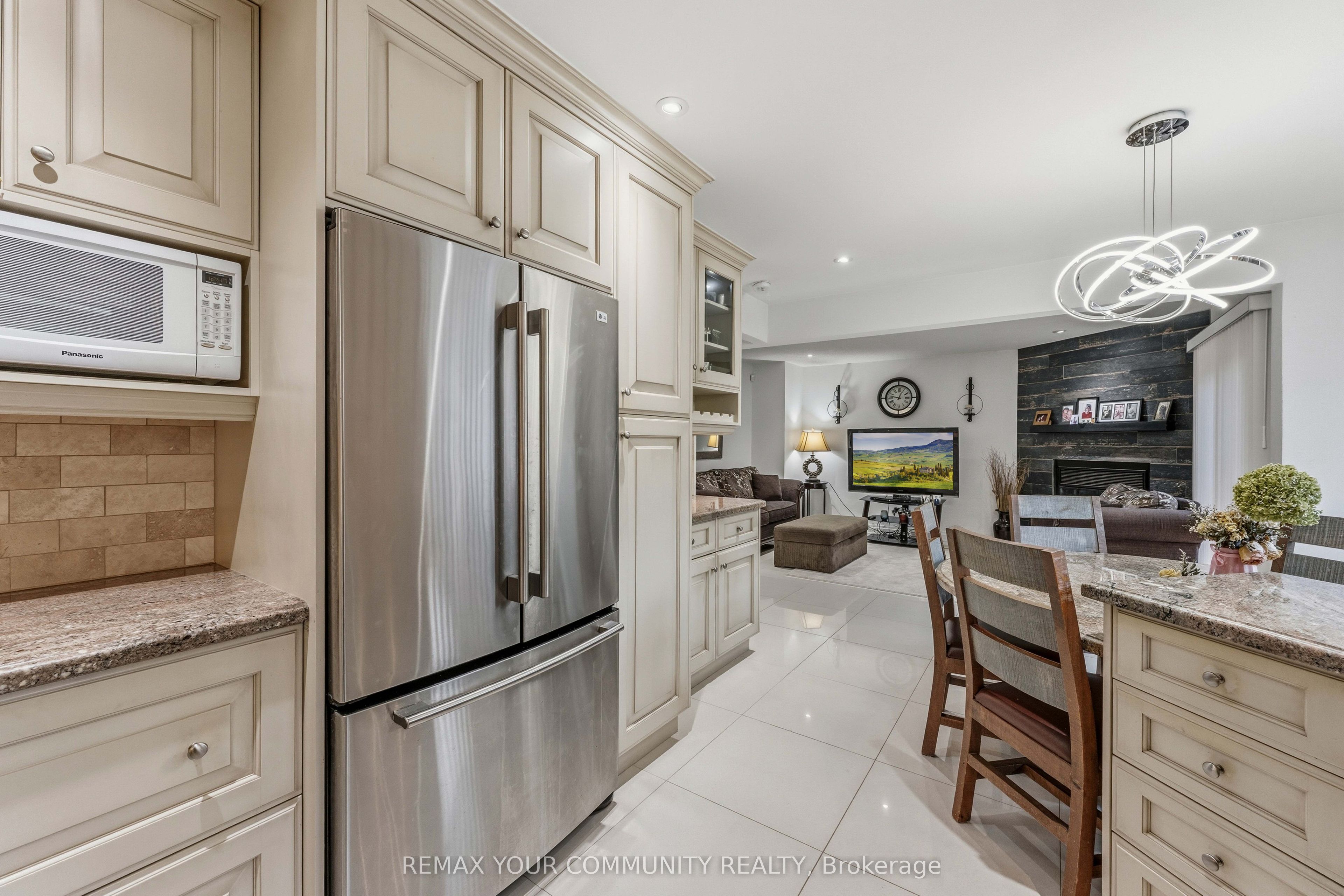 171 Rosedale Heights Drive Property Photo 18