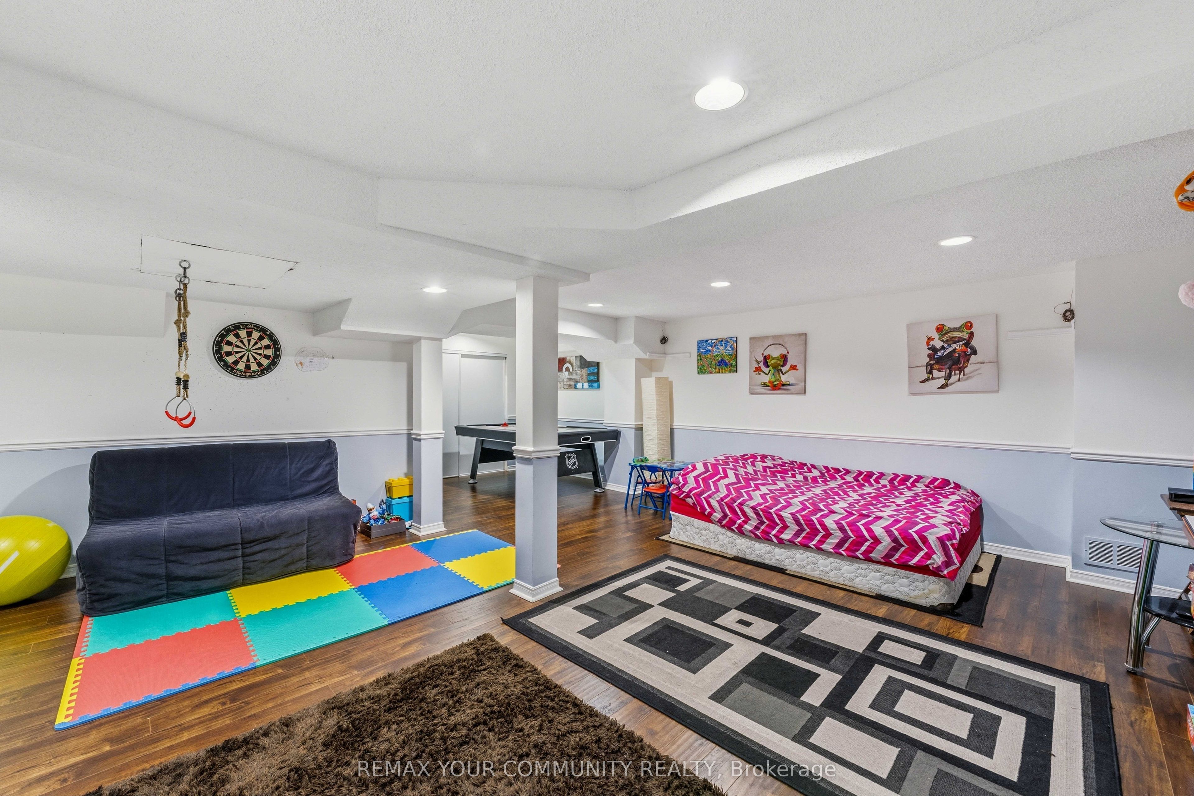 171 Rosedale Heights Drive Property Photo 37