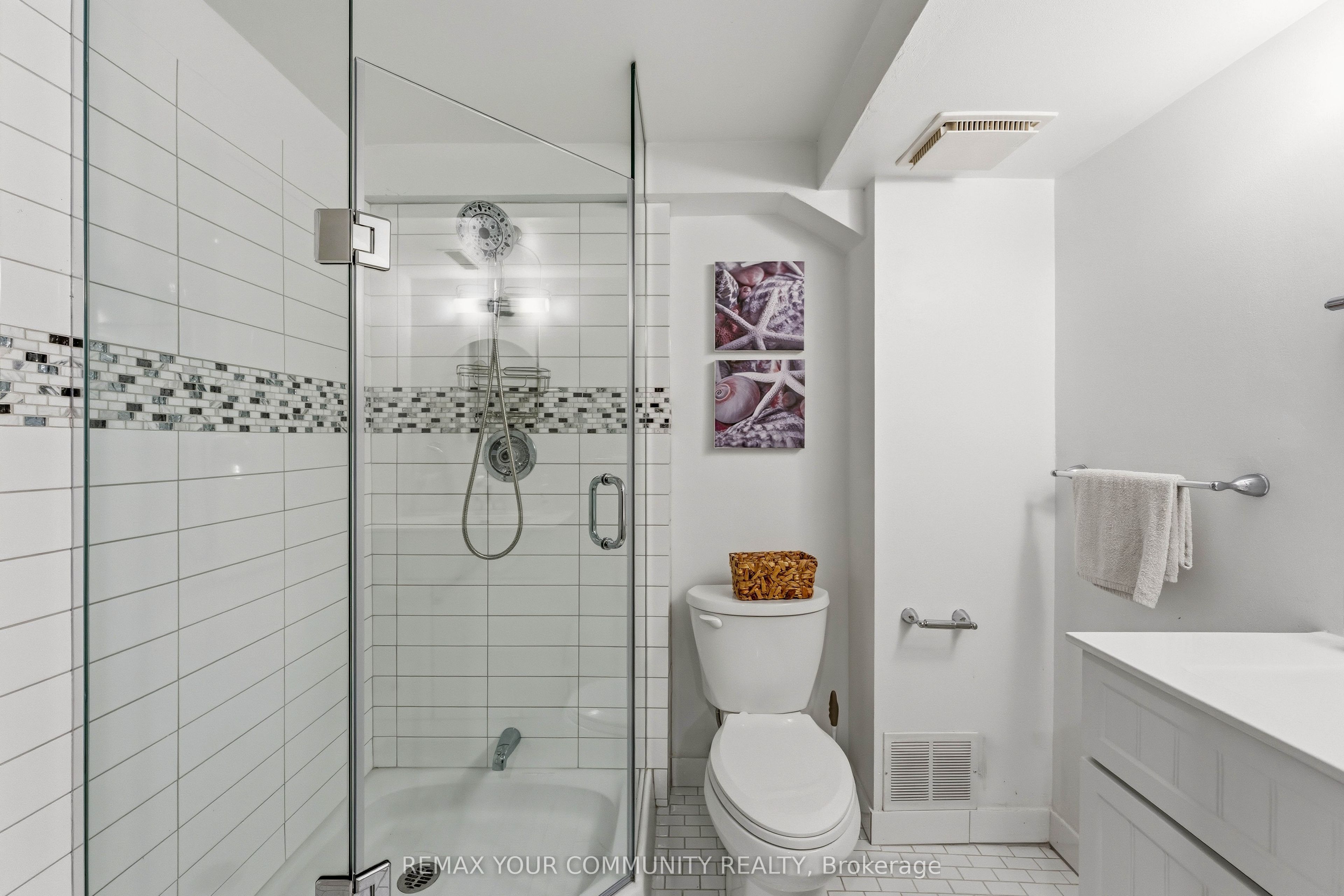 171 Rosedale Heights Drive Property Photo 43