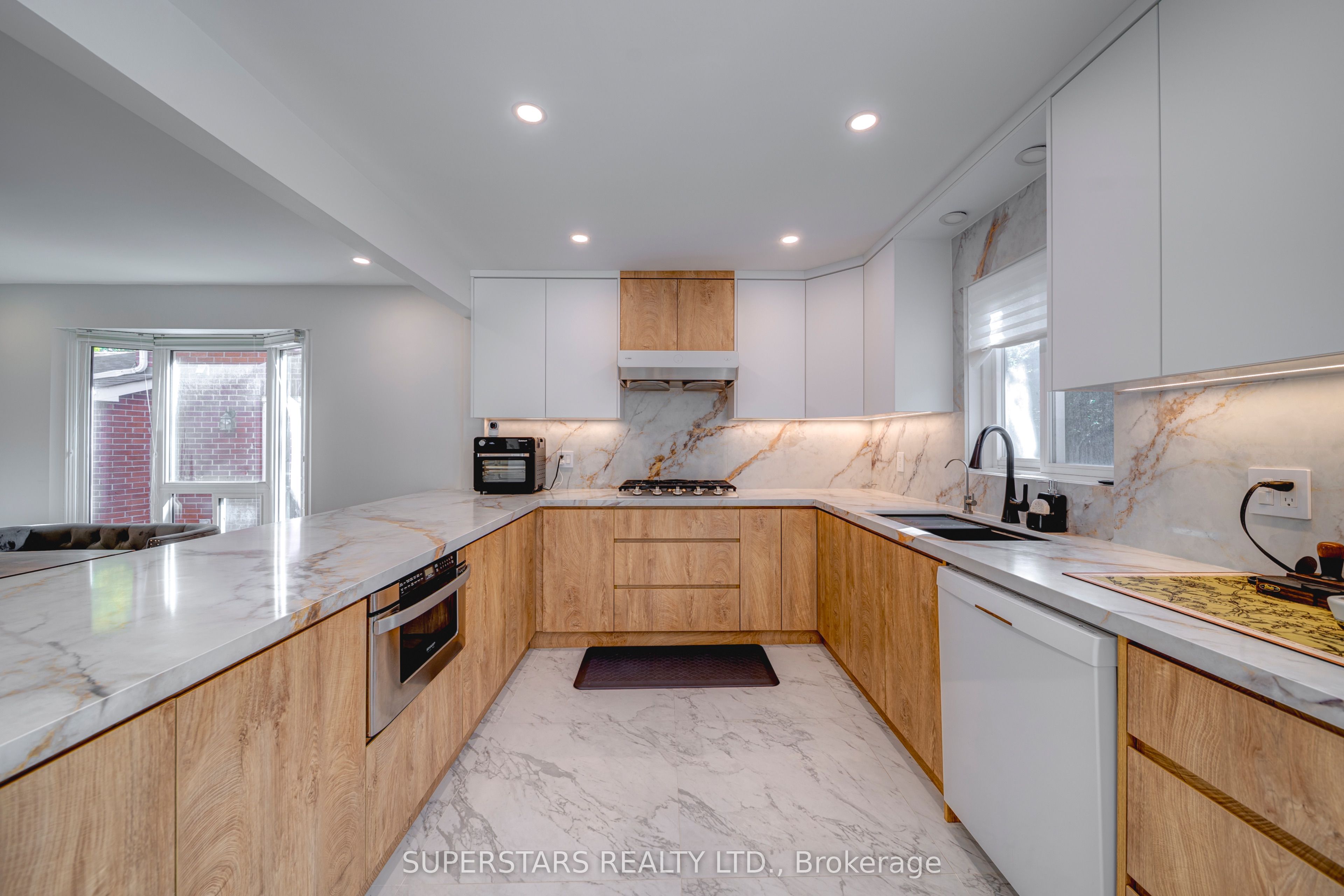 29 Barlow Road Property Photo 1