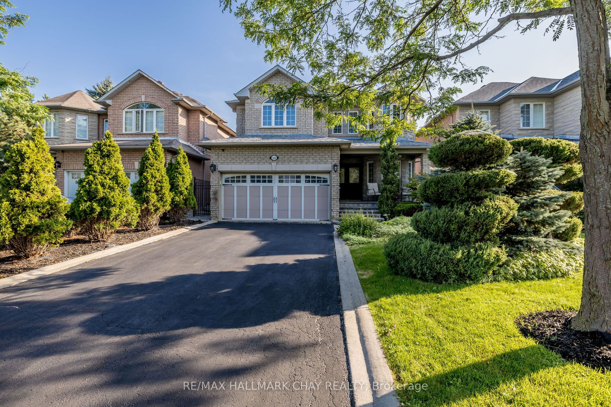 160 Golden Gate Circle Property Photo 1