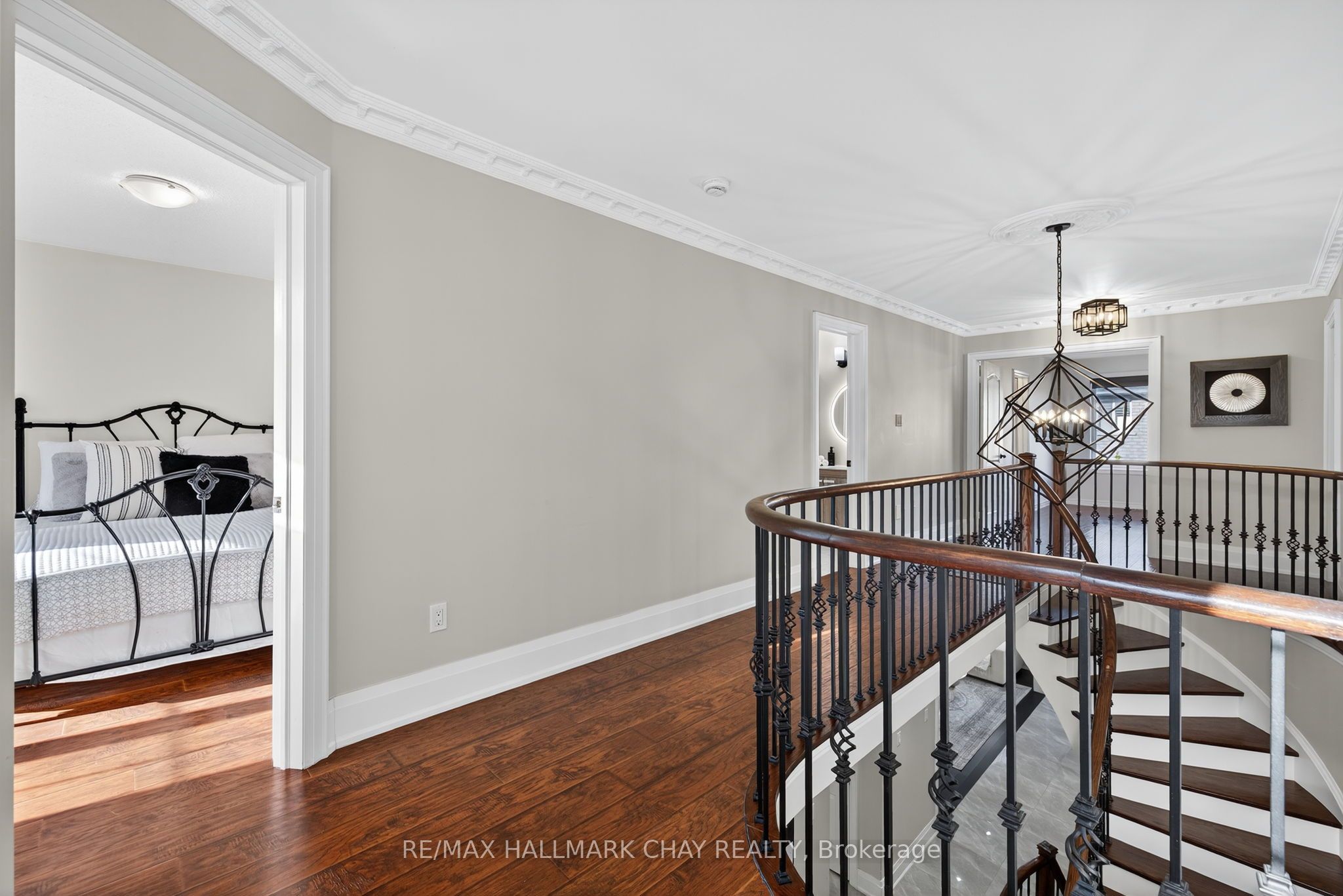 160 Golden Gate Circle Property Photo 25