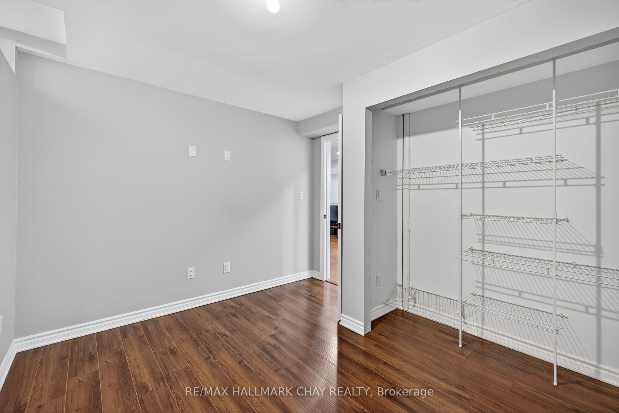 160 Golden Gate Circle Property Photo 38