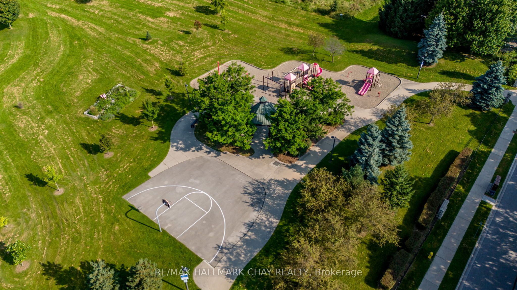 160 Golden Gate Circle Property Photo 49
