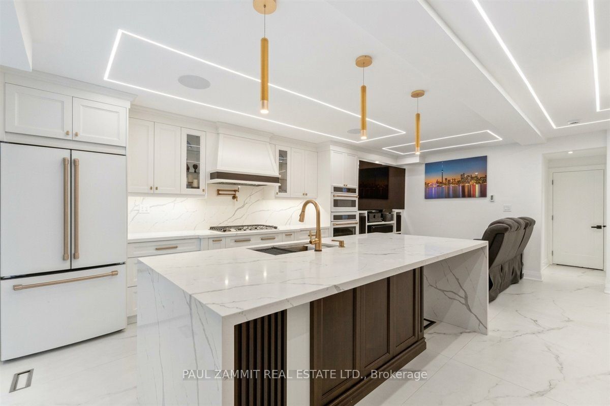 16 Pine Knoll Gate Property Photo 8