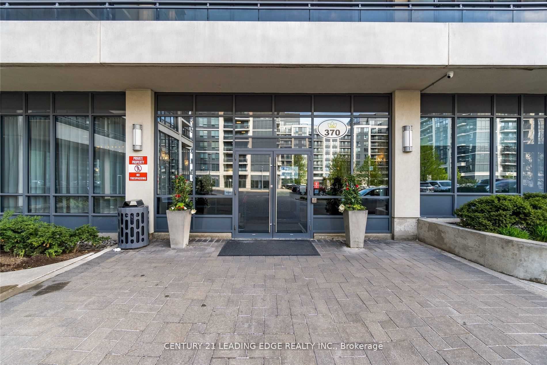 370 Highway 7 E Ph19 Property Photo 2