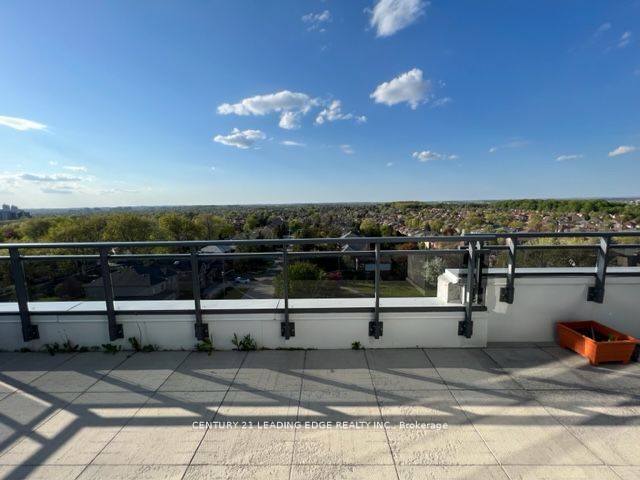 370 Highway 7 E Ph19 Property Photo 28