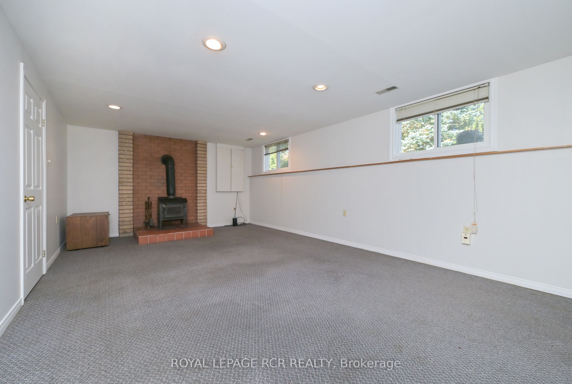 7 Moore Avenue Property Photo 25