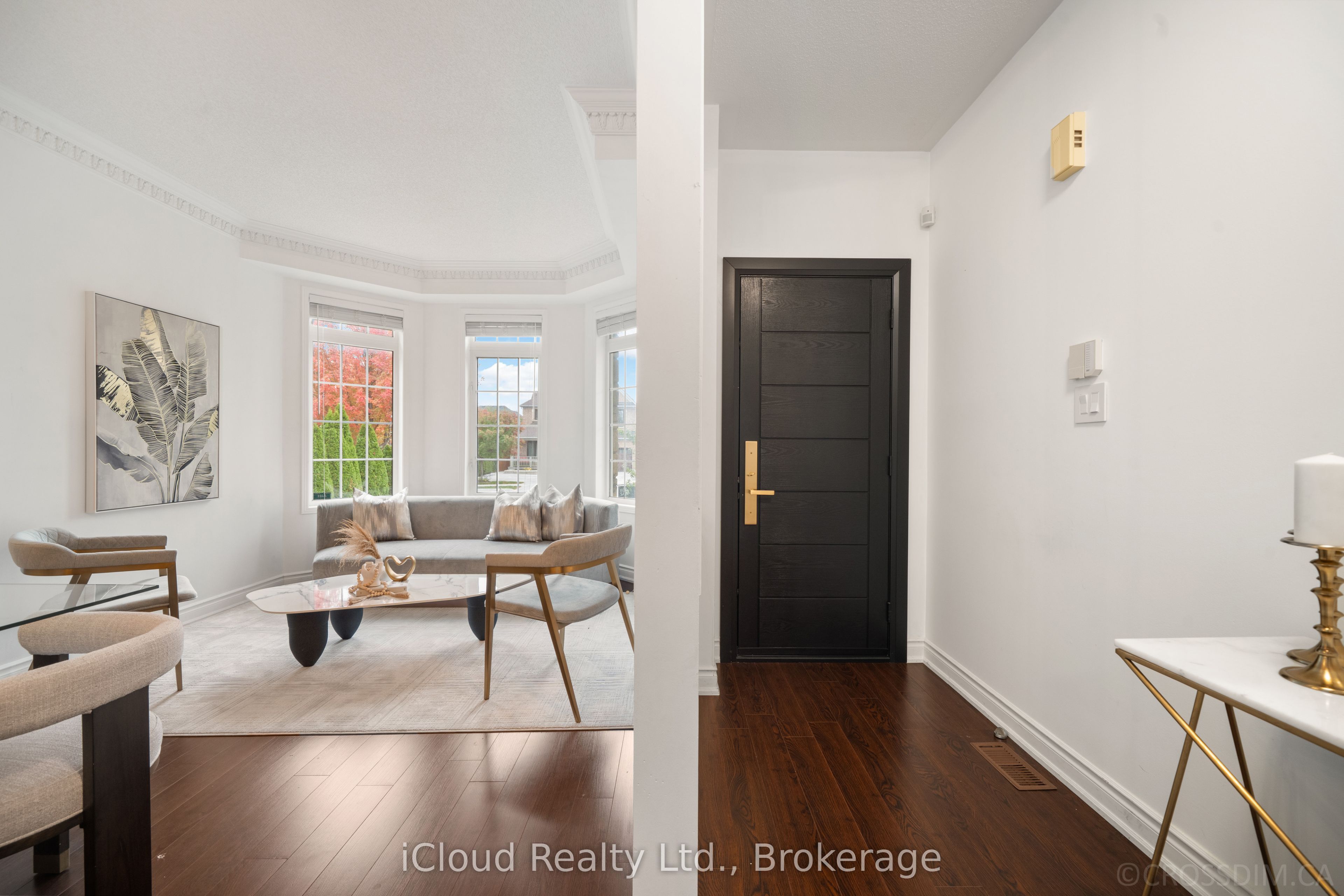 60 Tuscana Boulevard Property Photo 9