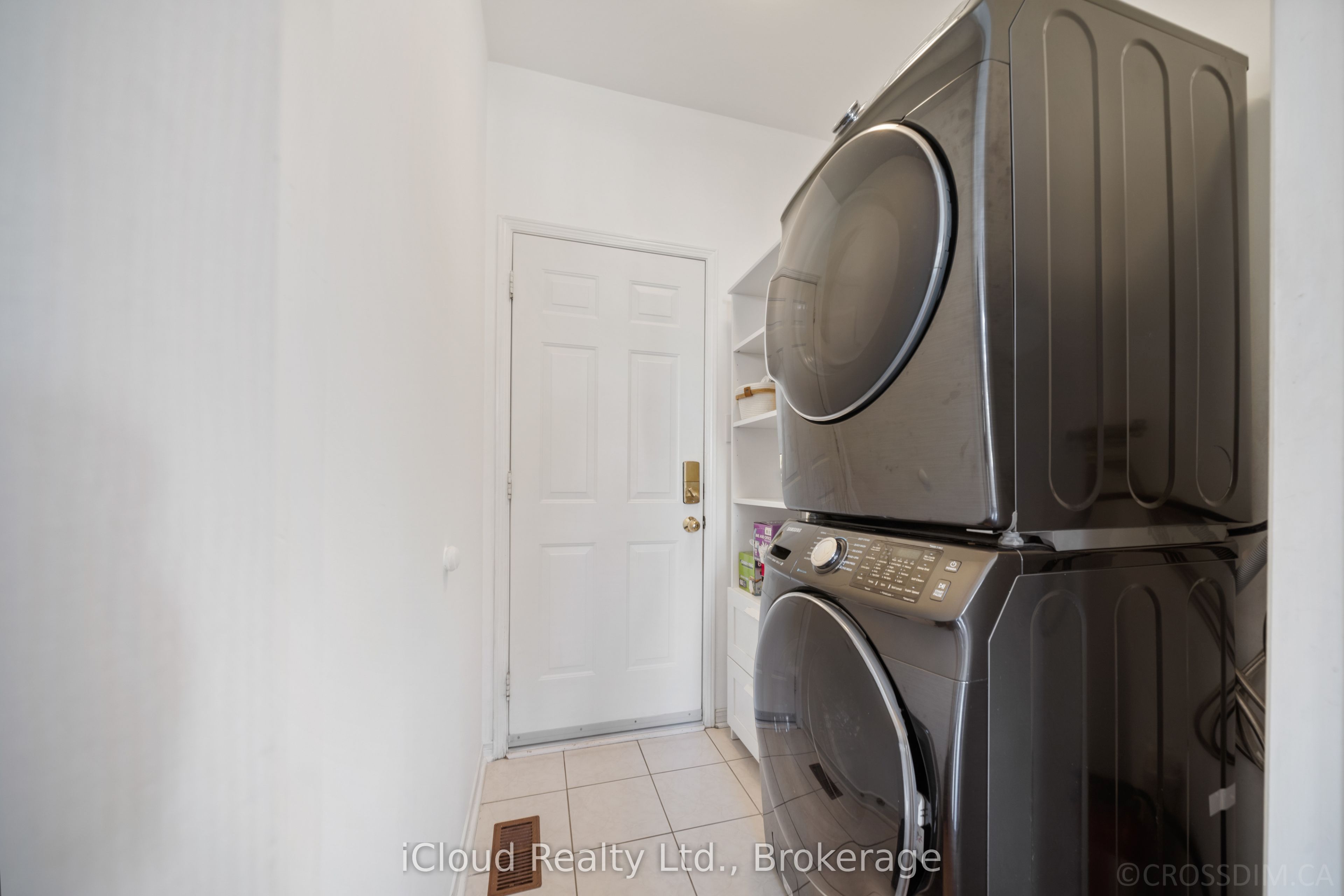 60 Tuscana Boulevard Property Photo 36