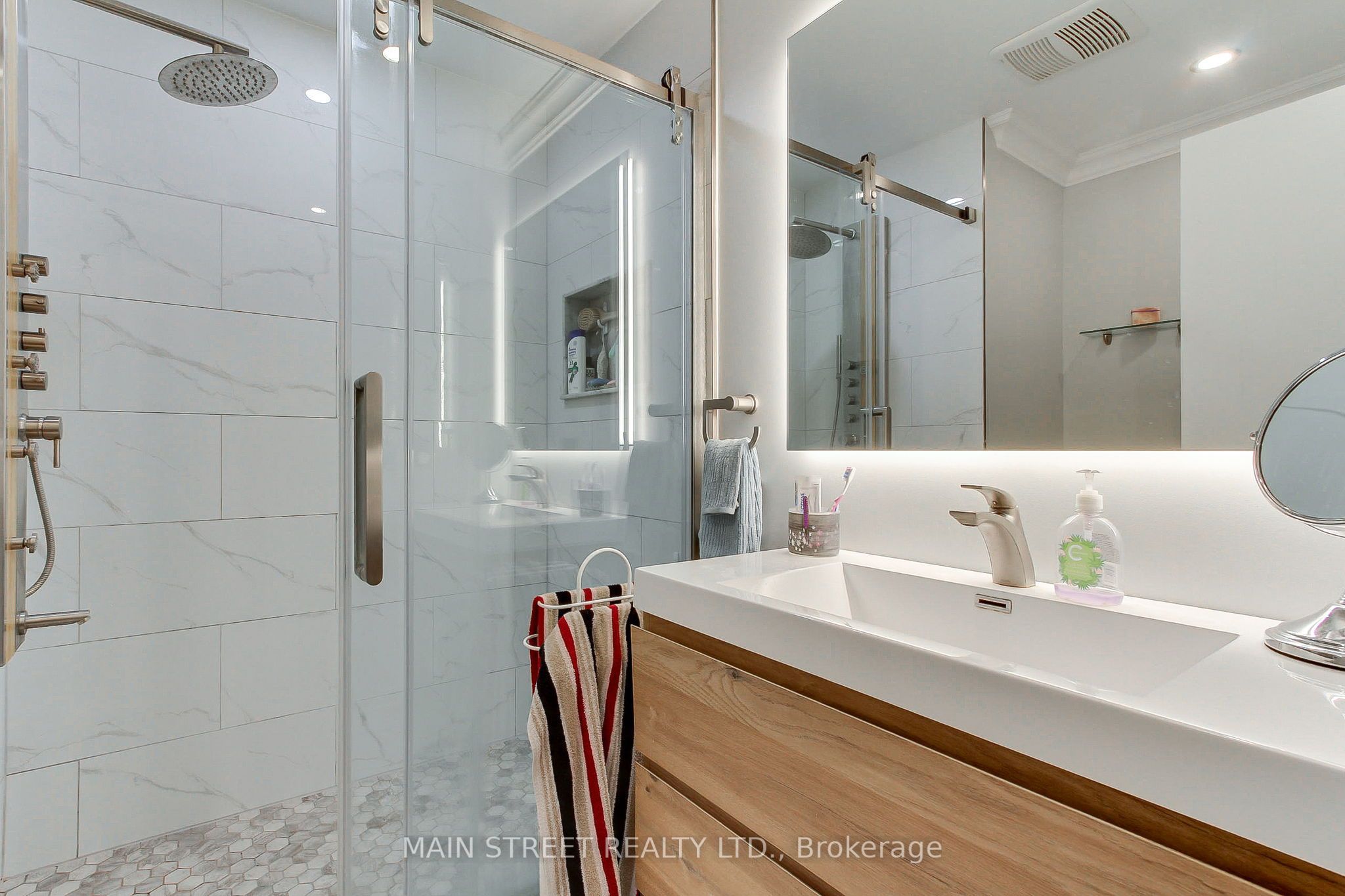 61 Hudson Crescent Property Photo 20