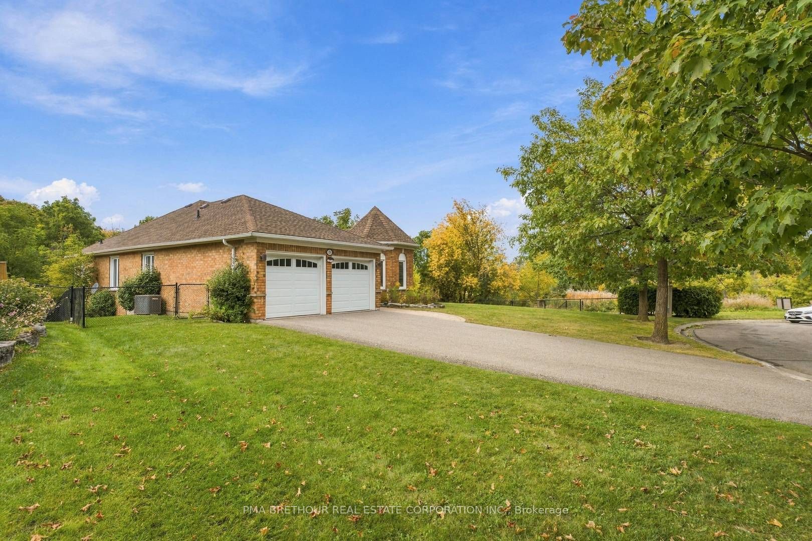 18 Deerglen Terrace Property Photo 3
