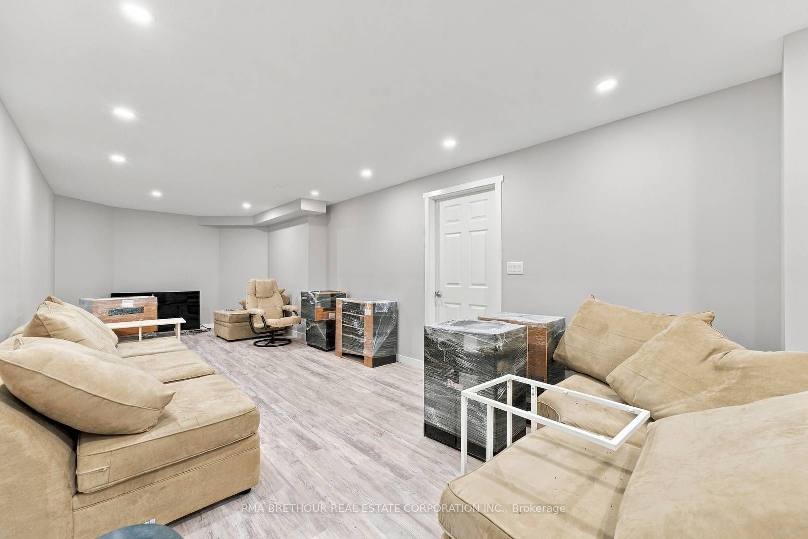 18 Deerglen Terrace Property Photo 26