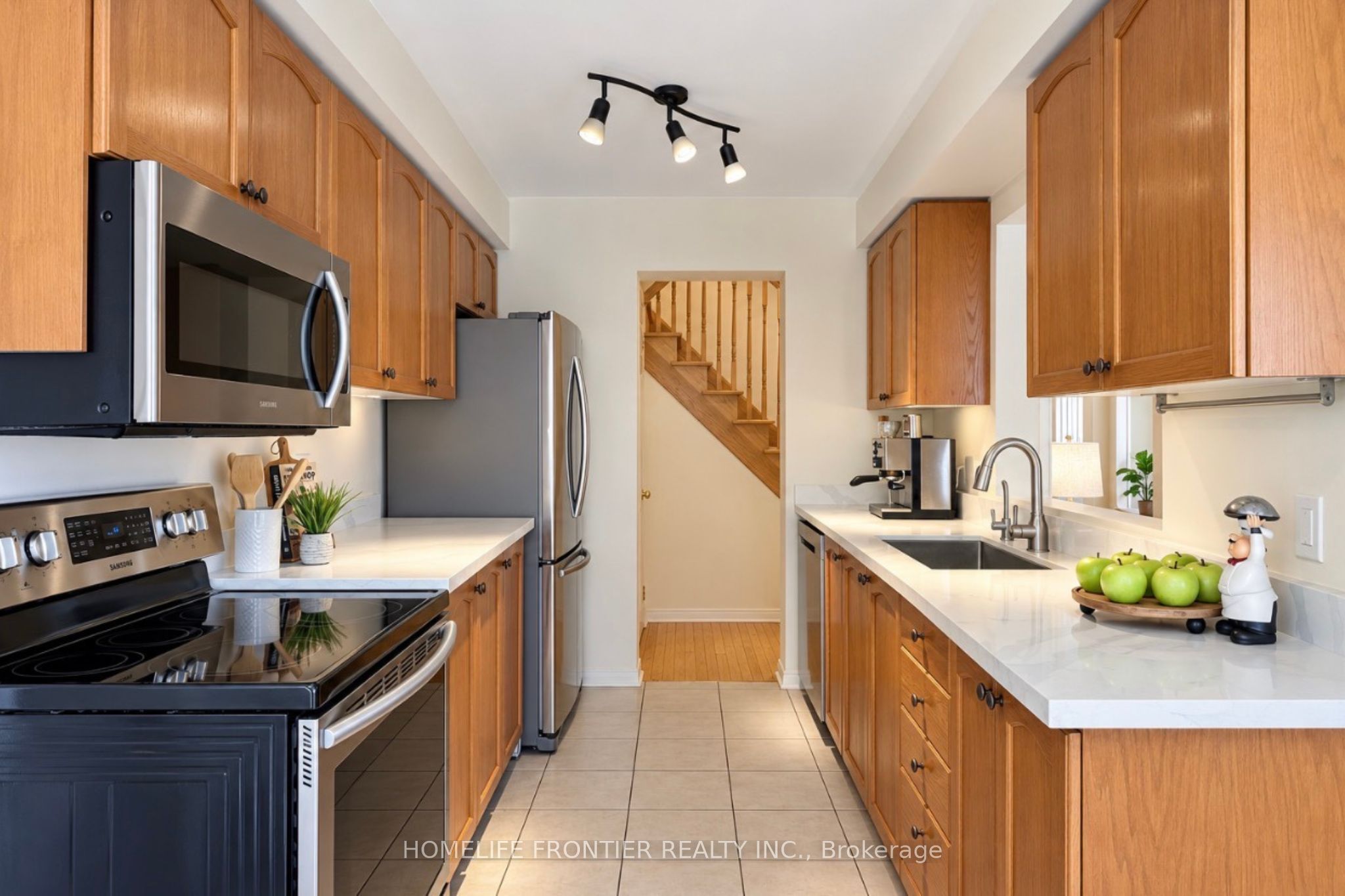 65 Maffey Crescent Property Photo 11