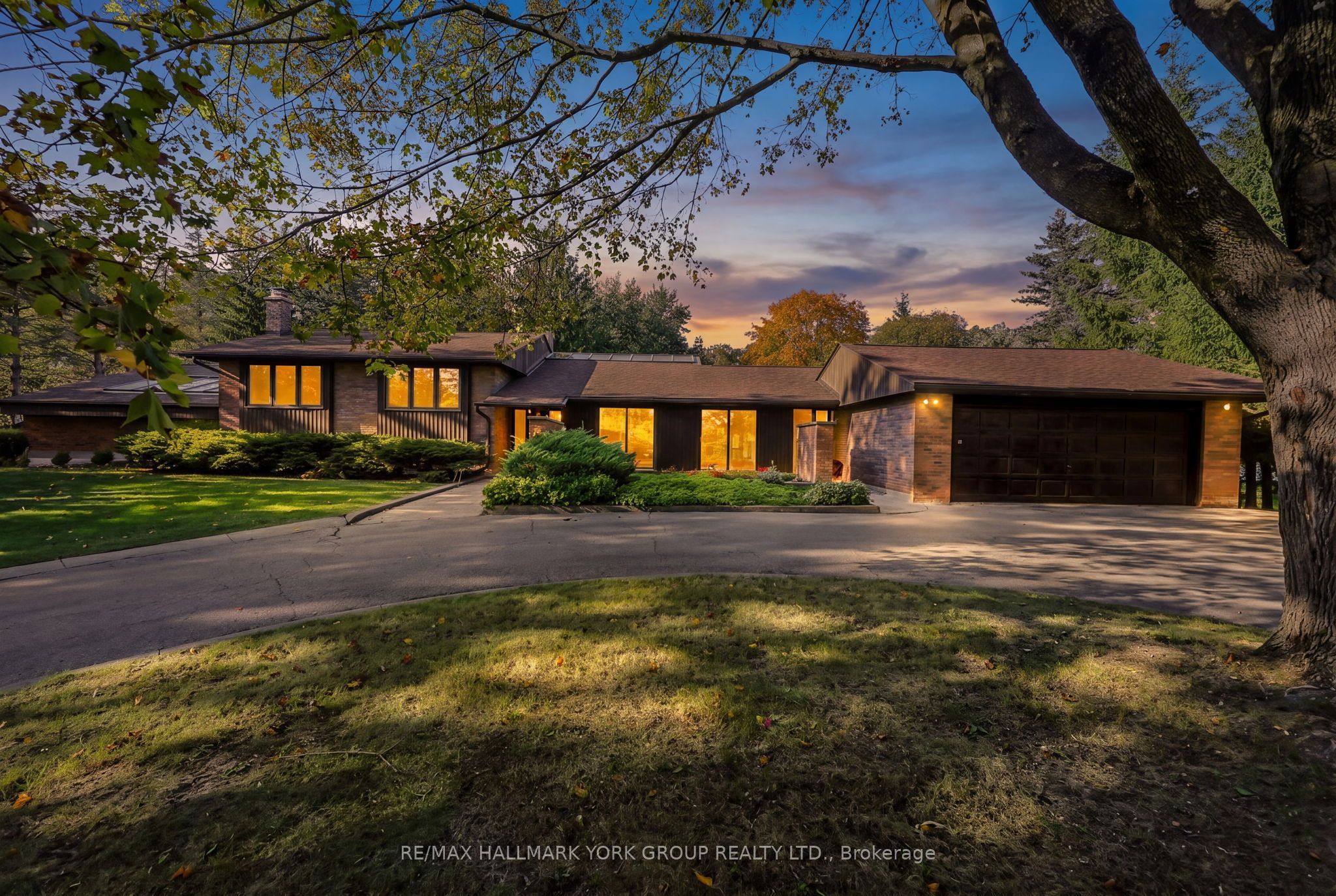 114 Kingsworth Road Property Photo 6
