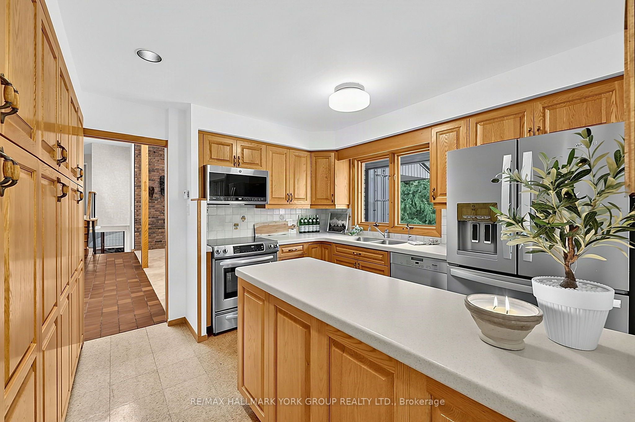 114 Kingsworth Road Property Photo 21