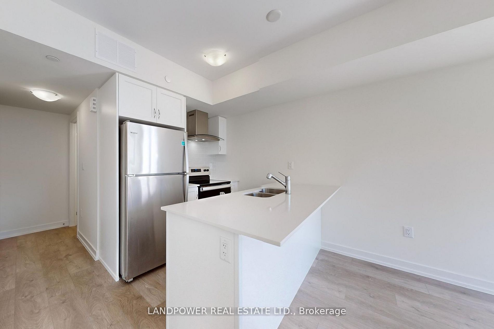 60 Elizabeth Street S 3305 Property Photo 11