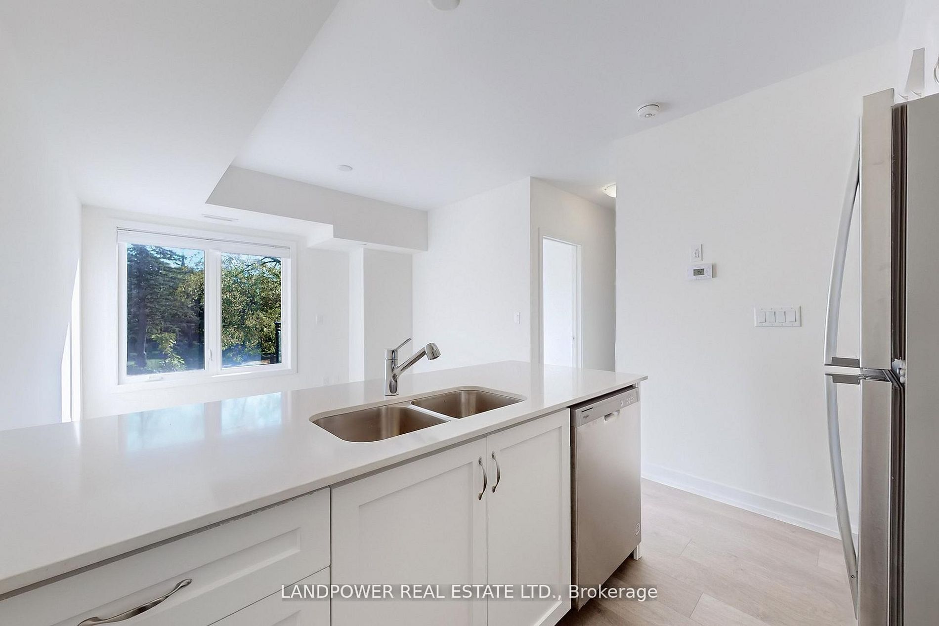 60 Elizabeth Street S 3305 Property Photo 15