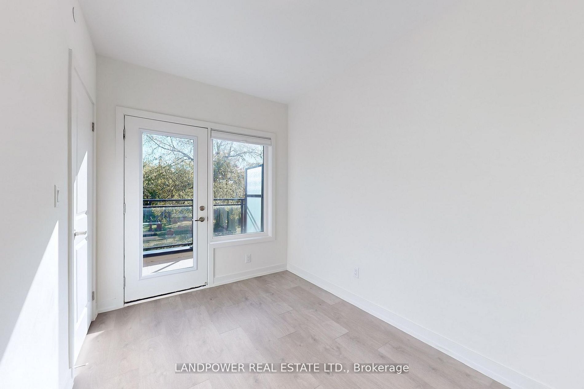 60 Elizabeth Street S 3305 Property Photo 18